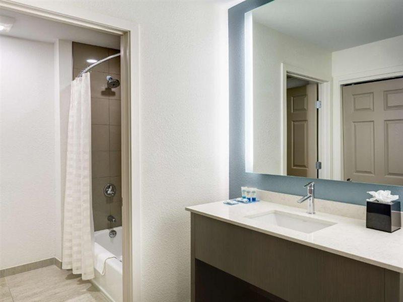 מלון Hyatt House Boston וולטהאם מראה חיצוני תמונה